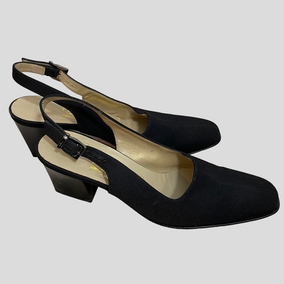 Womens Salvatore Ferragamo Black Buckled Slingback Heels Size 7.5 4A (narrow) - Picture 13 of 13